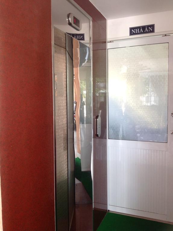 Hung Phat Hotel ダナン市 エクステリア 写真